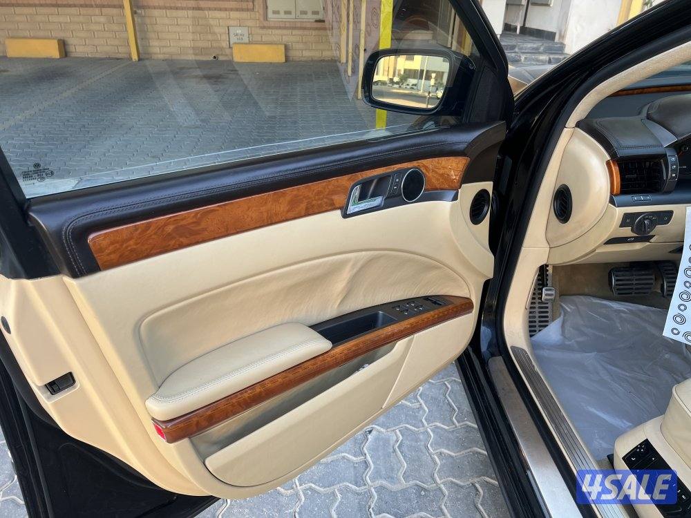 فولكسفاغن ڤيتون ٢٠٠٦ ماشي ١٠٤ الف ١٢ سلندر بحالة ممتازه ونظيفه ونادرة9