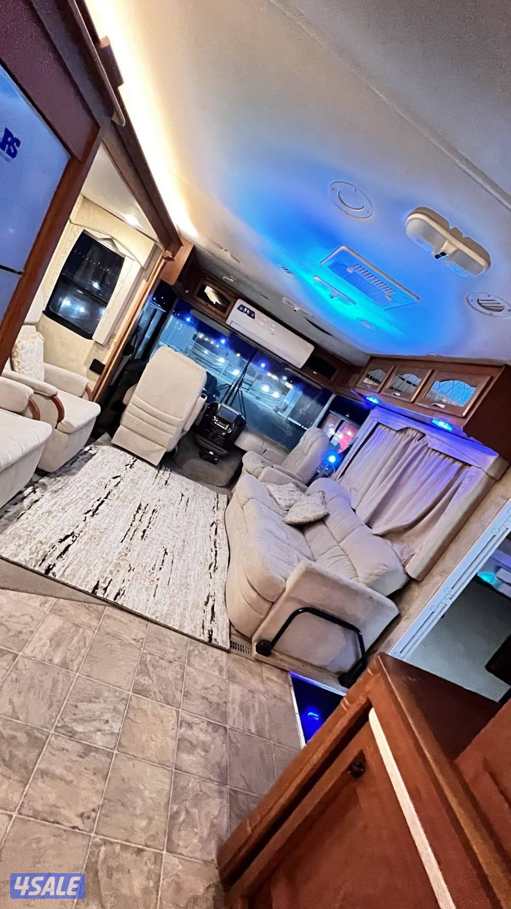 كرفان أمريكي2