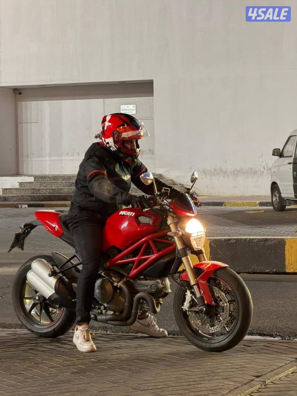 Ducati Monster 1100 Evo 20121