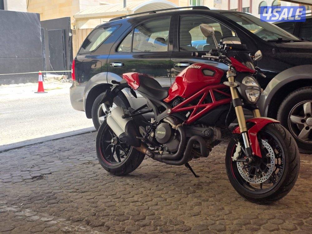 Ducati Monster 1100 Evo 20127