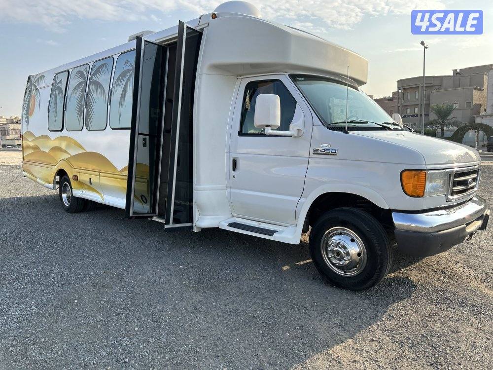 للبيع فان فورد E-45013