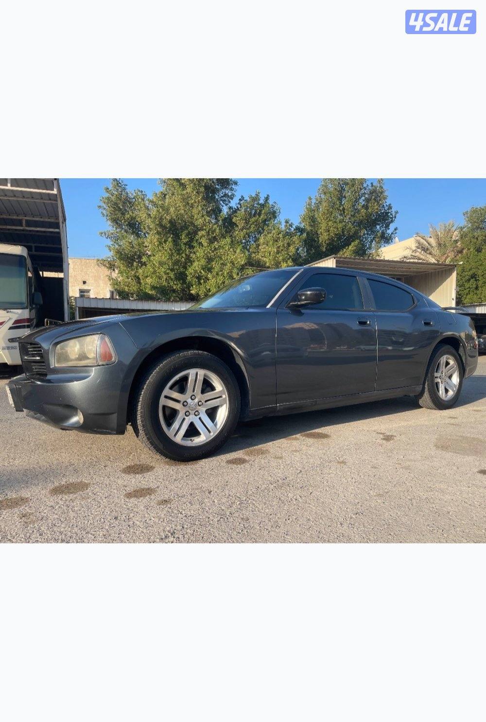 للبيع دوج جارجر - موديل 2007 - 6 سلندر - وارده الوكالة الملا9