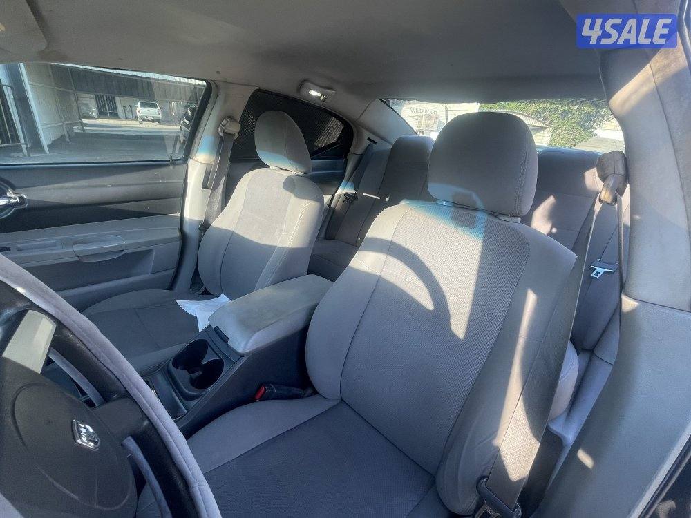 للبيع دوج جارجر - موديل 2007 - 6 سلندر - وارده الوكالة الملا11