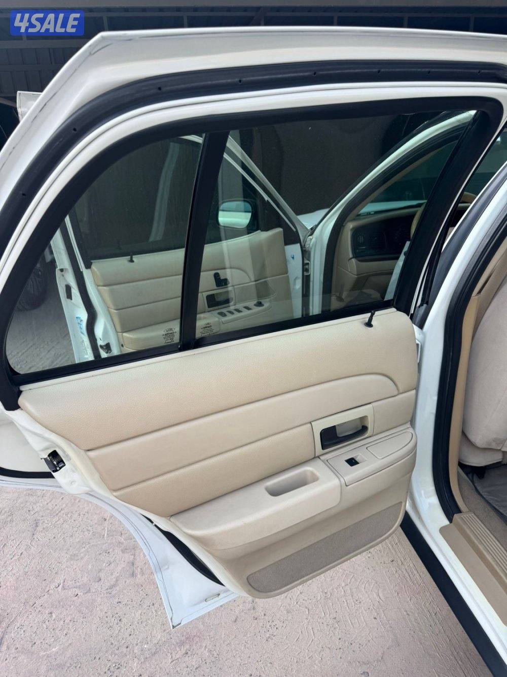 فورد فكتوريا ٢٠١١ وارد الوكاله11