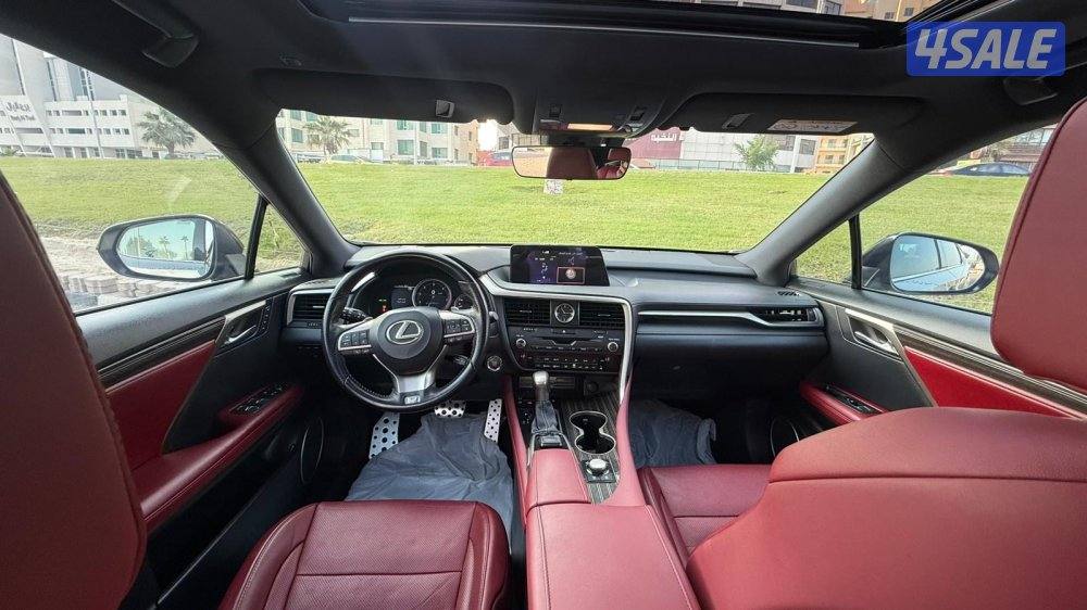 لكزس RX350 موديل 2019 // داخليه باللون الاحمر11