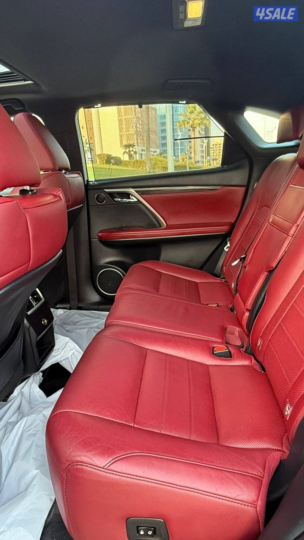 لكزس RX350 موديل 2019 // داخليه باللون الاحمر14