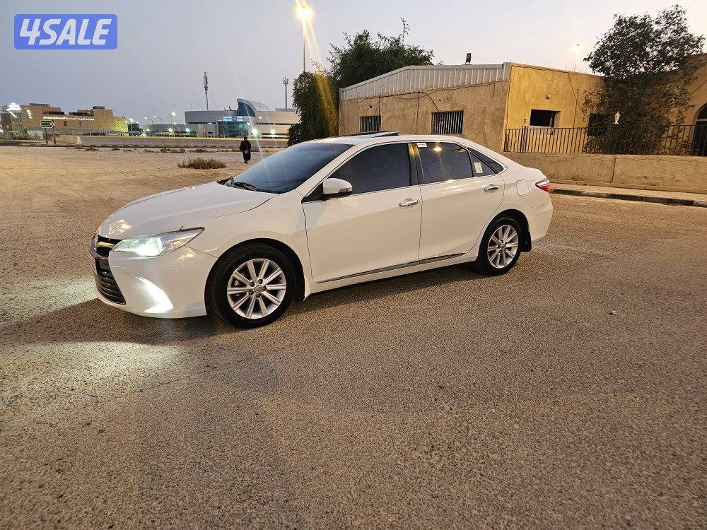 CAMRY GLX 20170