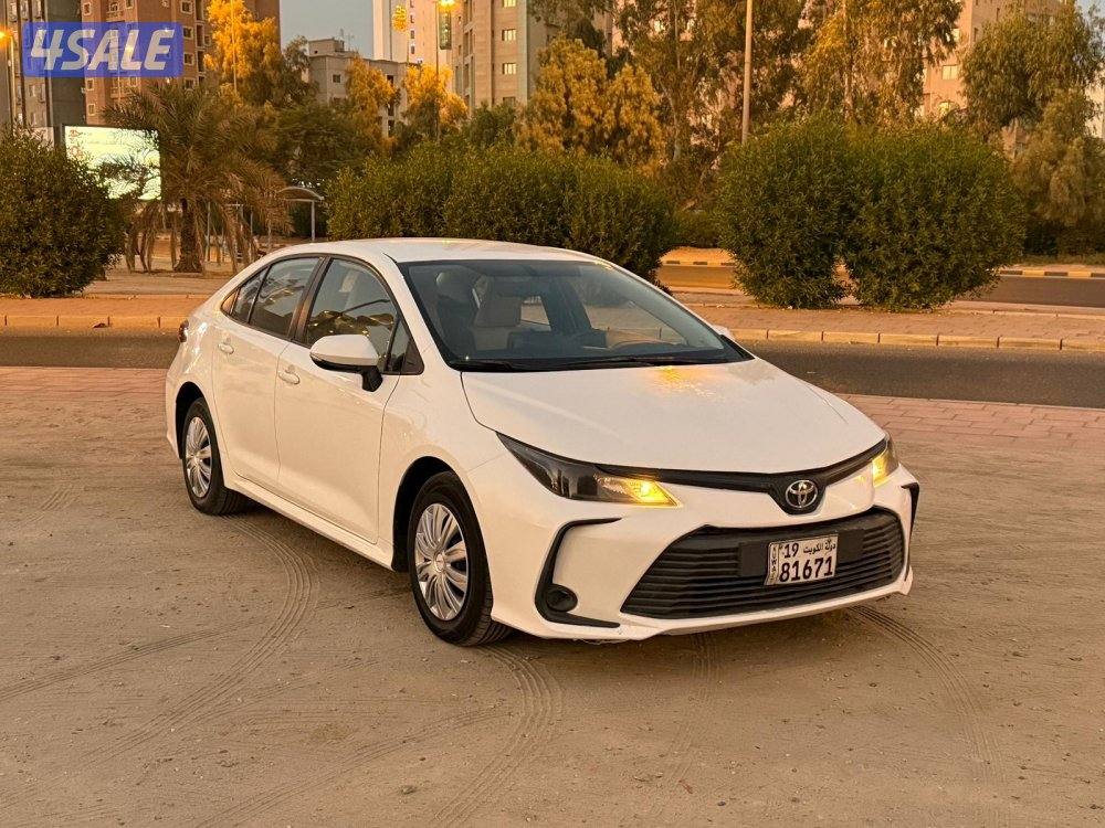 للبيع تويوتا كورولا XLi موديل 2021 - ماكينه 1.6 CC1
