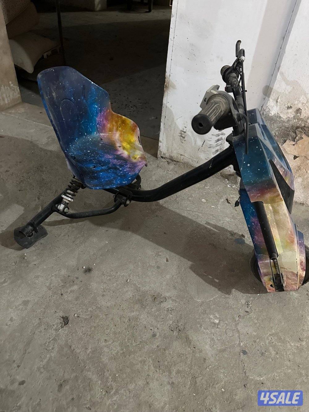 للبيع مجموعة قواري اطفال و سكوترات2