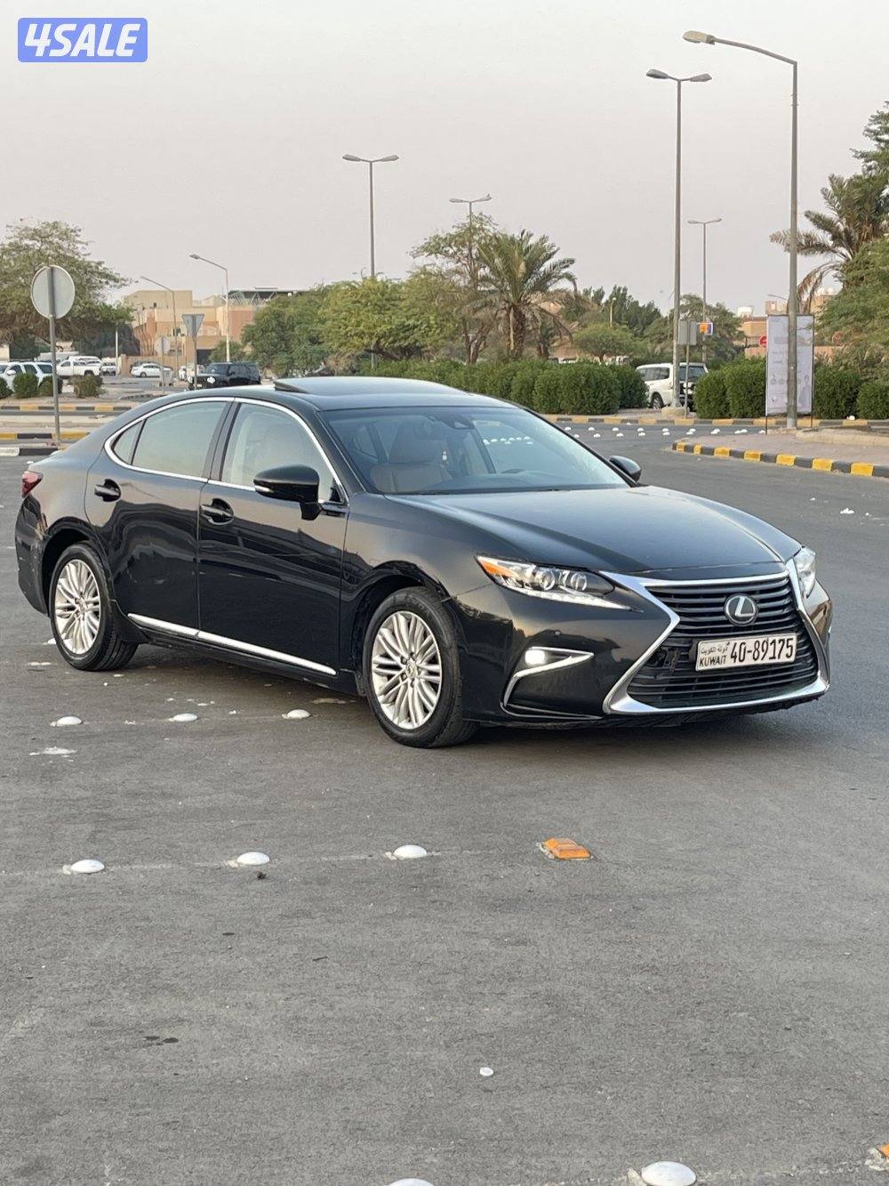 للبيع لكزس es3501