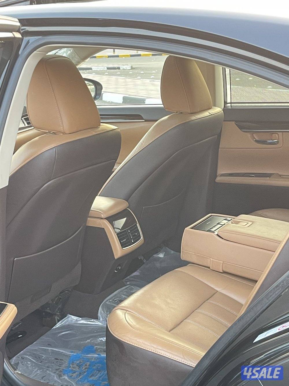 للبيع لكزس es3505