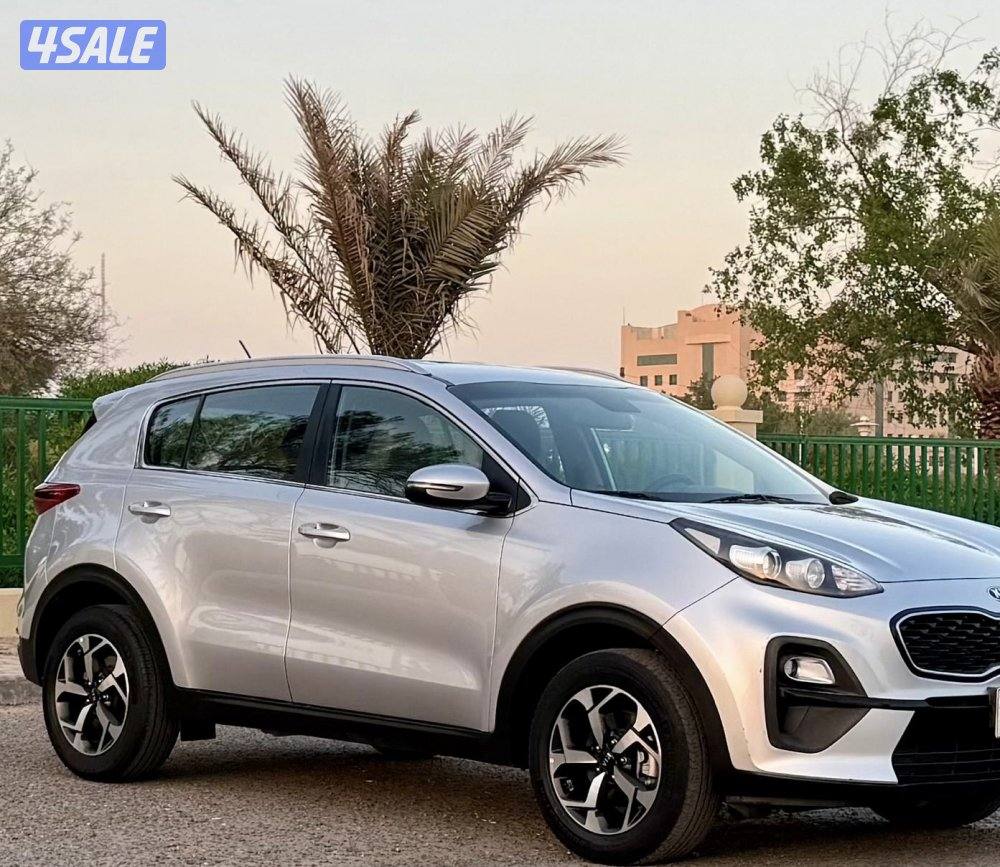 Sportage 2021 original paint except 1 pc excellent condition 2000 cc0