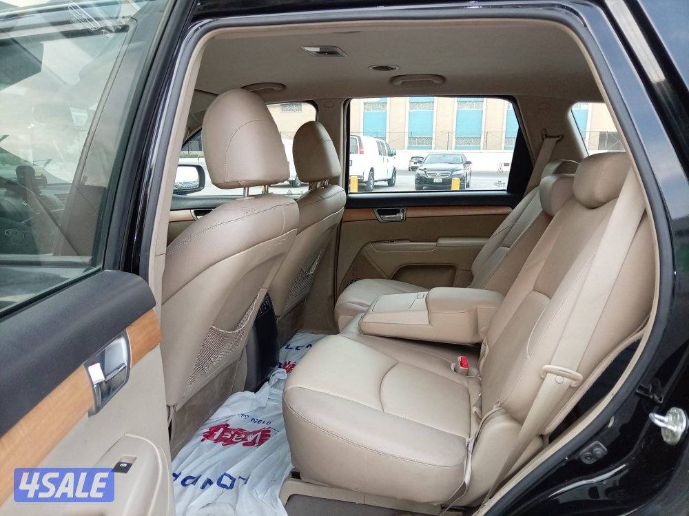 كيا موهافي 2011 شرط الفحص بالكامل والنظافه دبل قير عداد 230 الف4