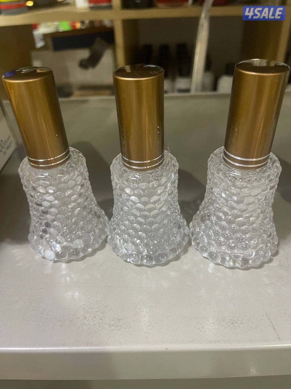 للبيع قرش بدرزن وجملة قرش دهن عود صناديق بخاخات كابات6