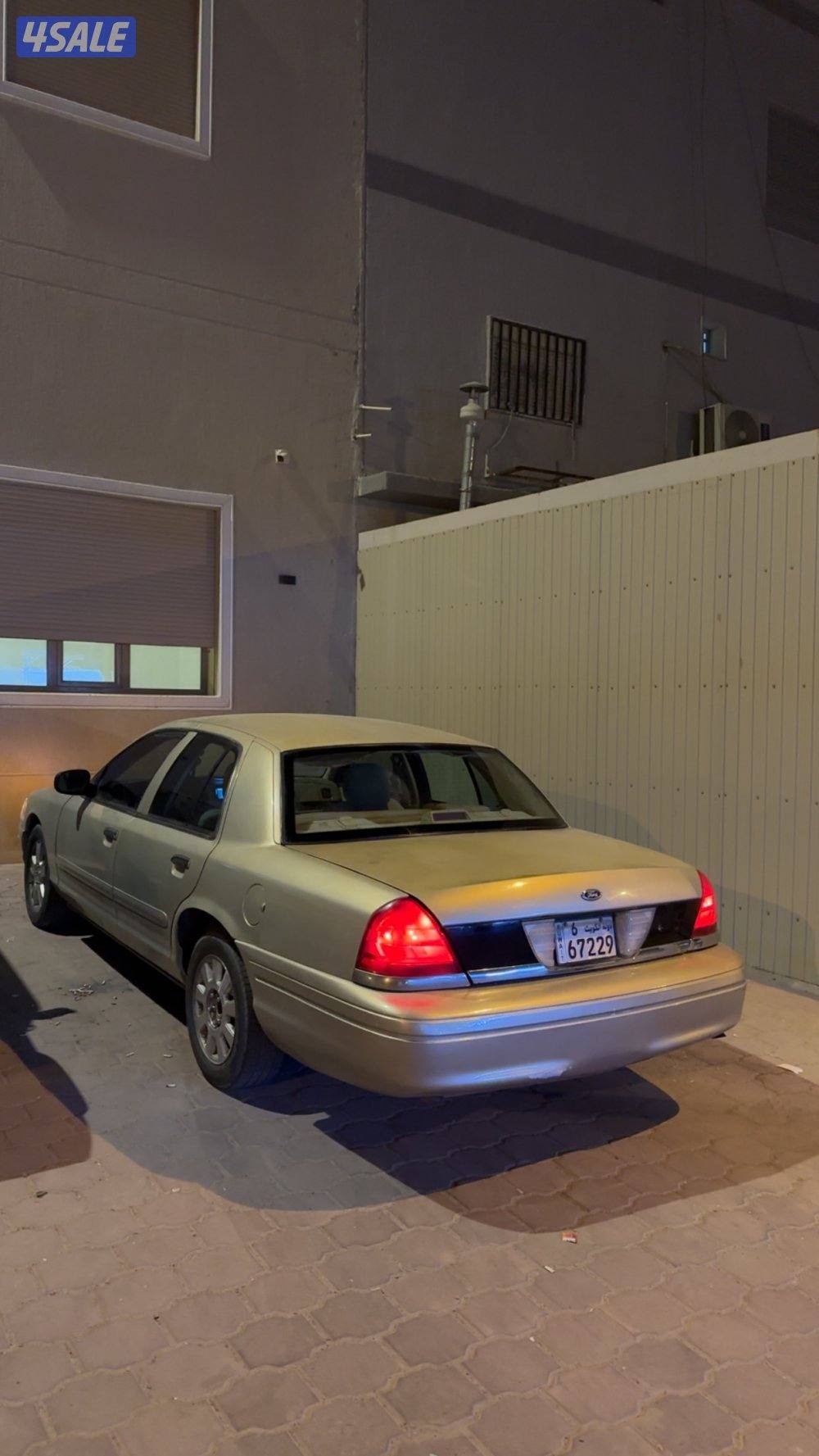 فورد فكتوريا0