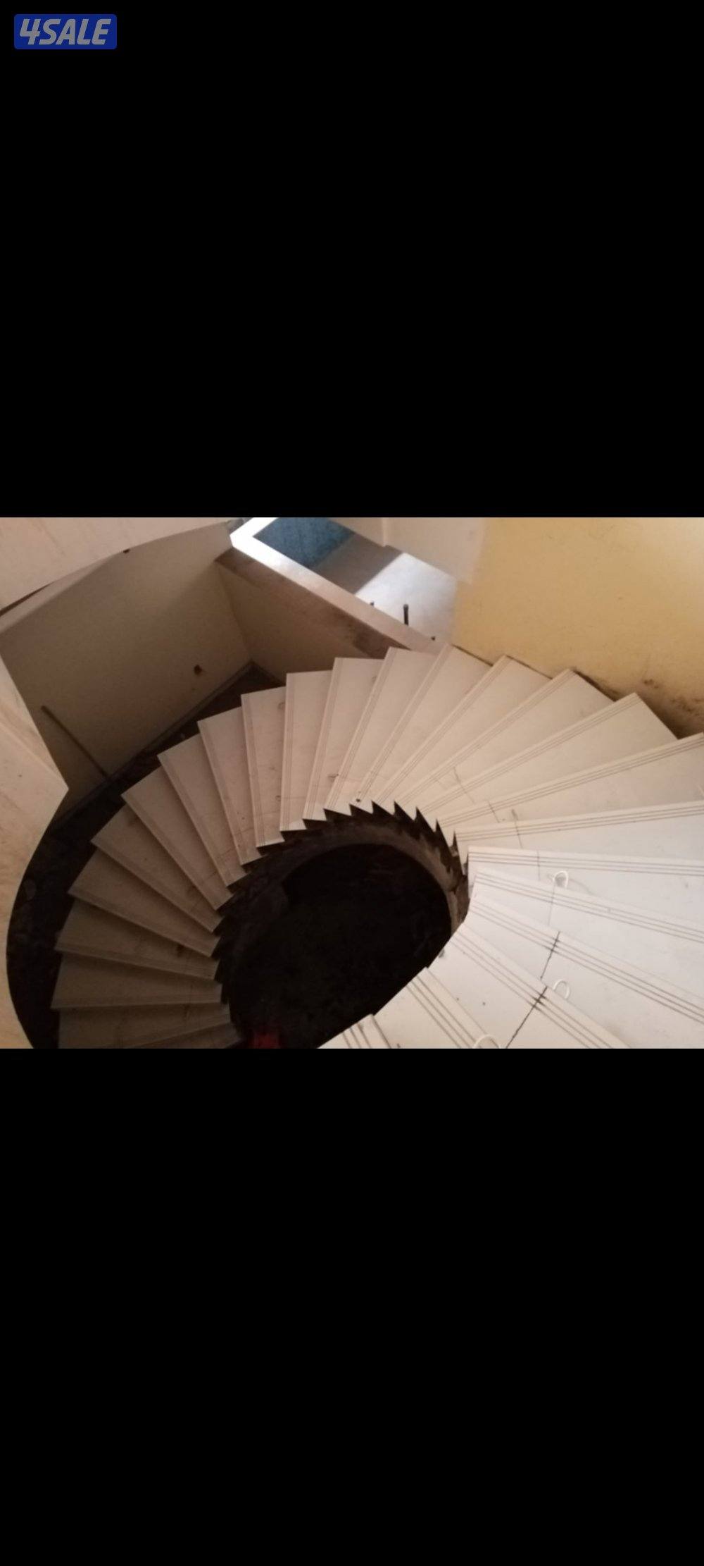 مقاول سرميك ورخام وجميع انواع الصيانه8