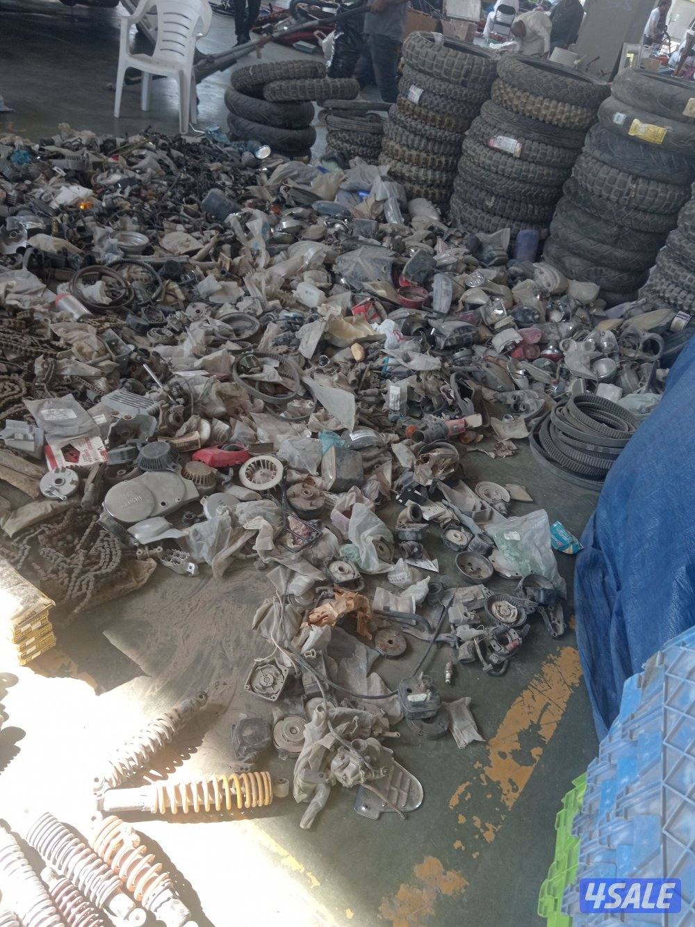 قطع غيار بقيات13