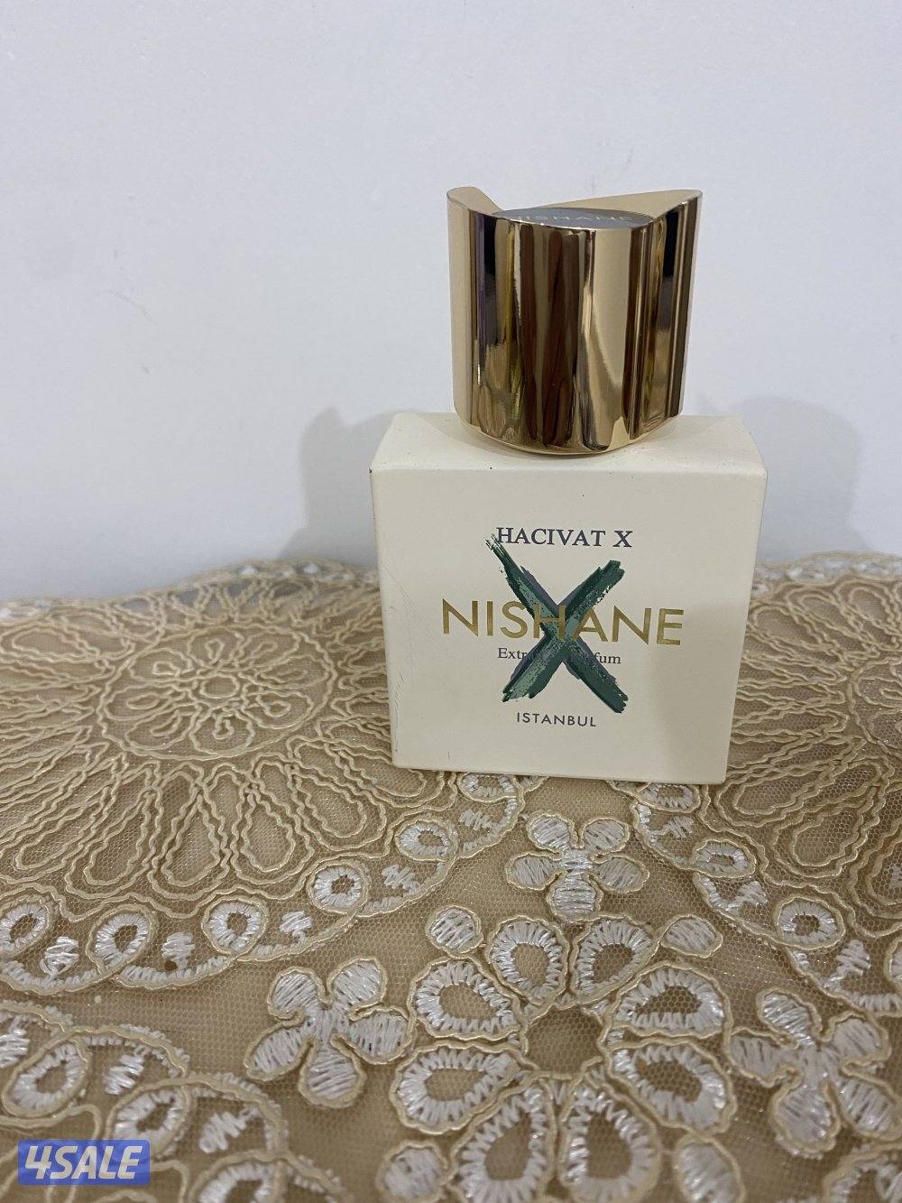 يشهد الله ان جميع العطور المعروضه اصليه1