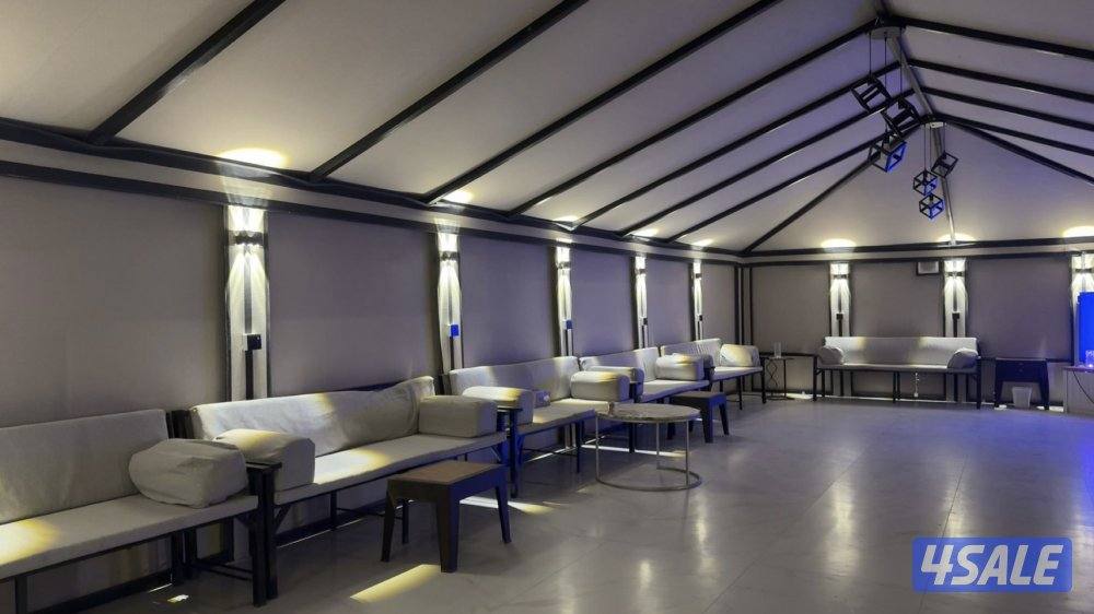 للبيع خيمة vip مقاس ٦ في ١٣  استعمال خفيف اقل من سنه2