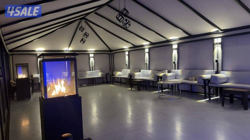 للبيع خيمة vip مقاس ٦ في ١٣  استعمال خفيف اقل من سنه4