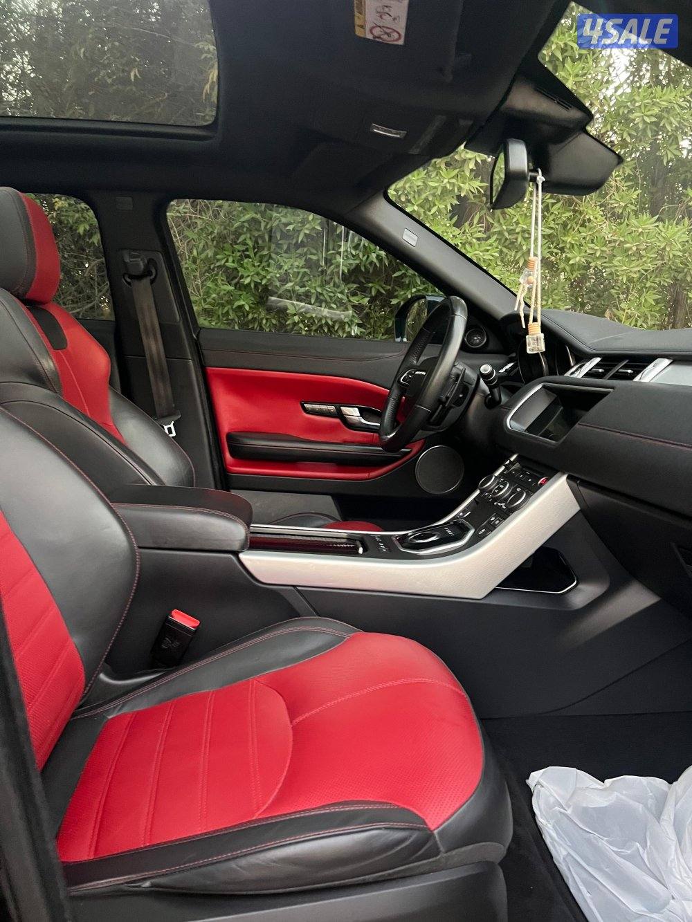 للبيع لاند روفر إيفوك موديل 201711