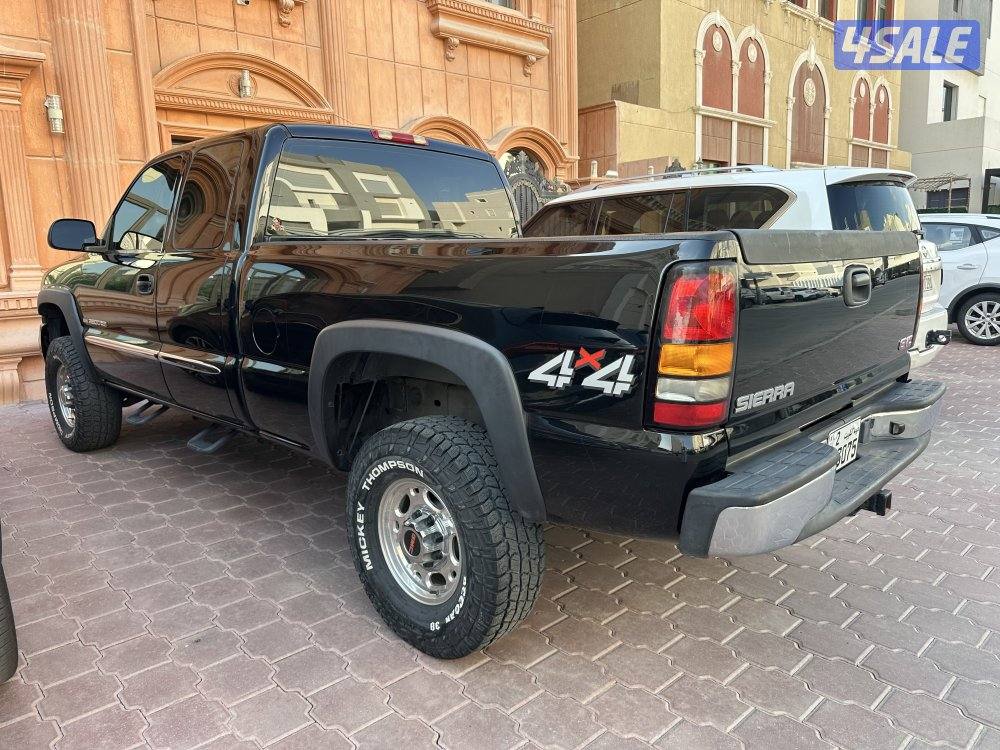 للبيع وانيت سييرا جي ام سي موديل 20050