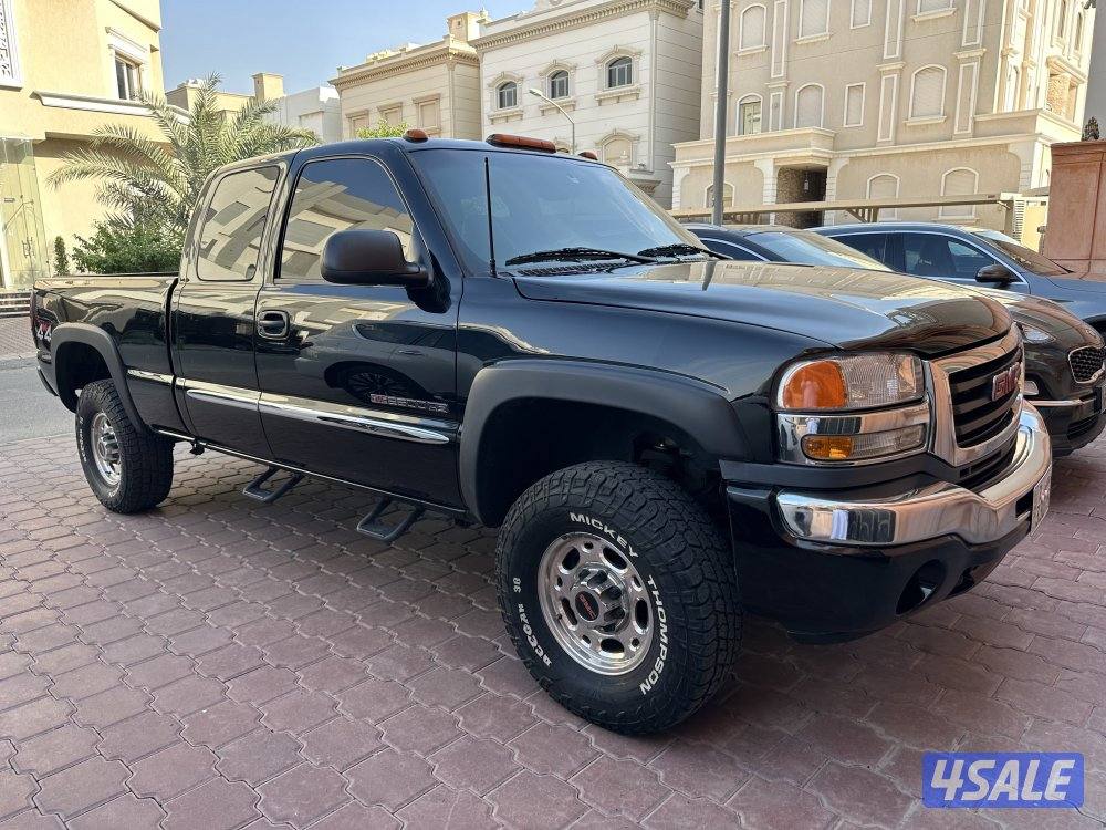 للبيع وانيت سييرا جي ام سي موديل 20051