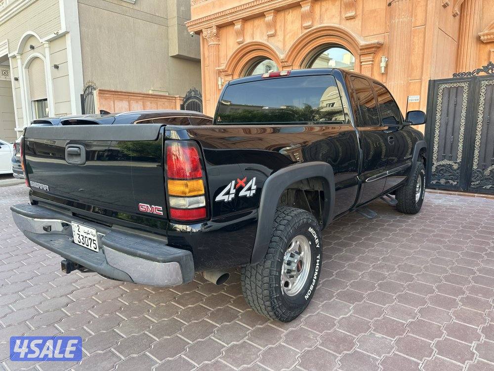 للبيع وانيت سييرا جي ام سي موديل 20052