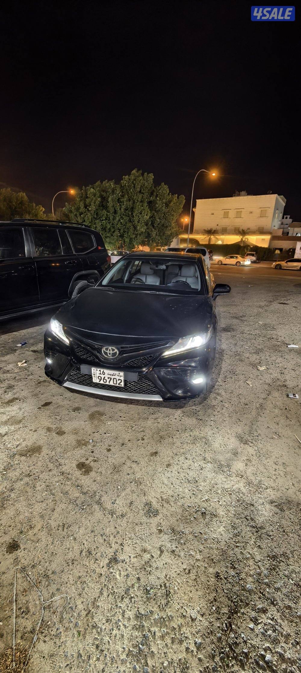 للبيع كامري سبورت ٤ سلندر موديل ٢٠١٩ فل مواصفات ٦ سلندر0