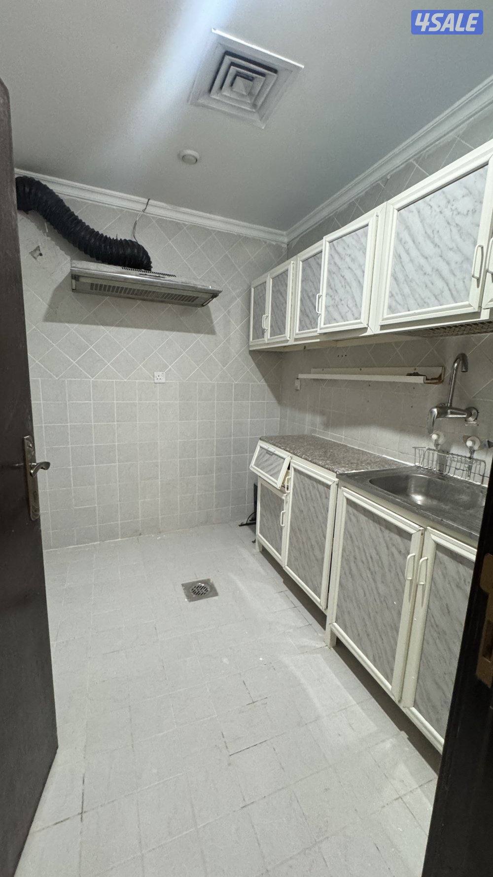 للاجار شقه في حطين ثلاث غرف نوم وحده فيهم ماستر5