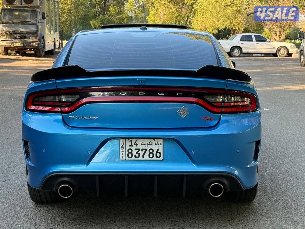 للبيع تشارجر RT/plus مواصفات خاصه مو العادي 8 سلندر3