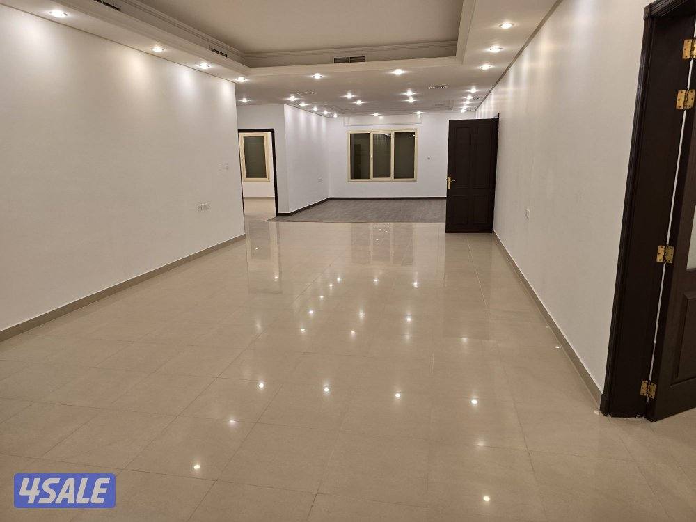 للإيجار دور ٦ غ بالزهراء2