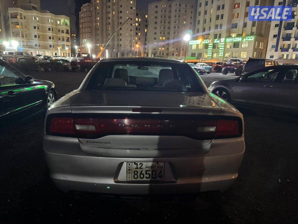 دووج شارجر للبيع0