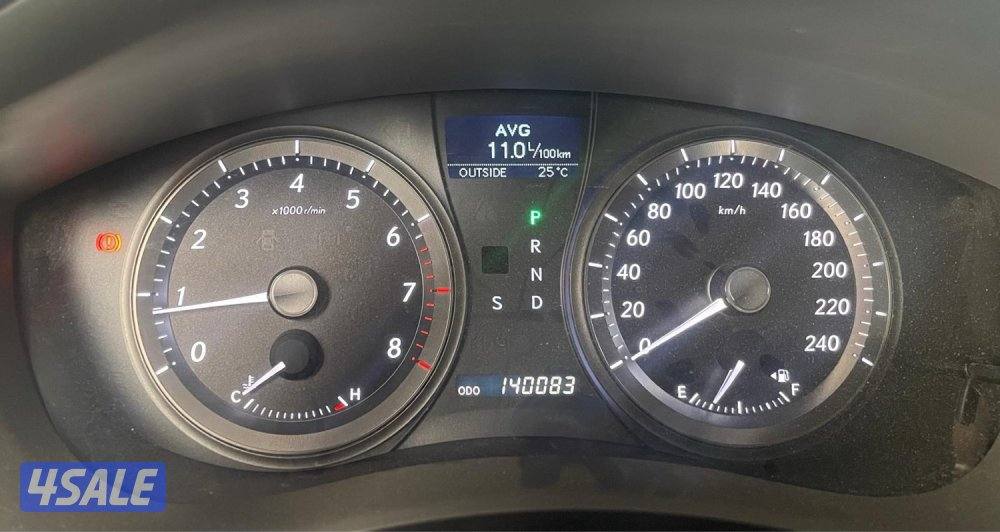 بحالة نادرة وممشى قليل4