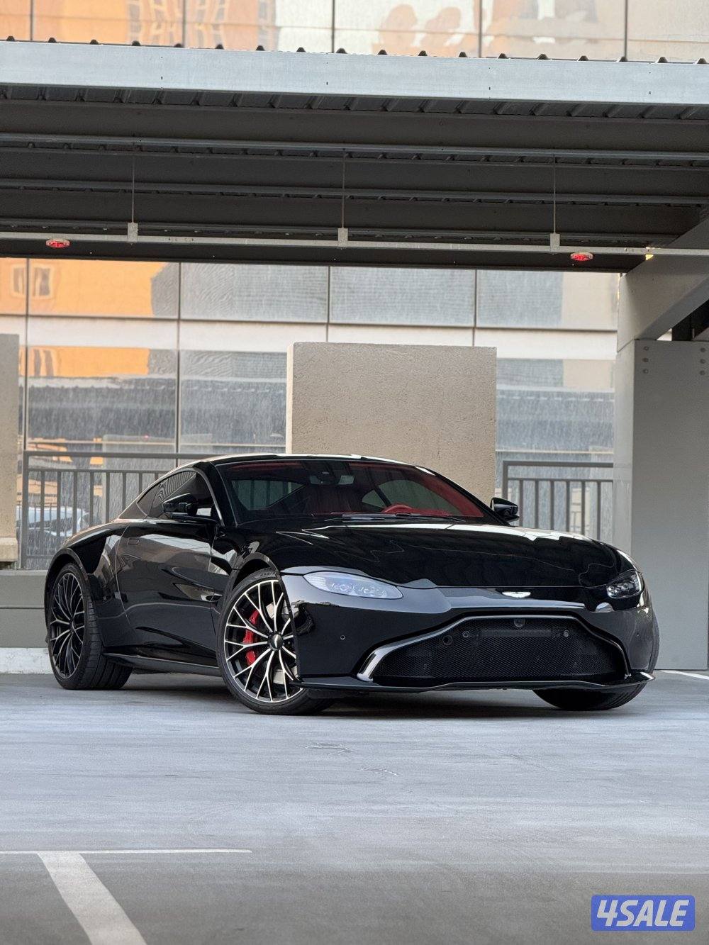 Vantage / 2023 / 8 km المالك الاول9