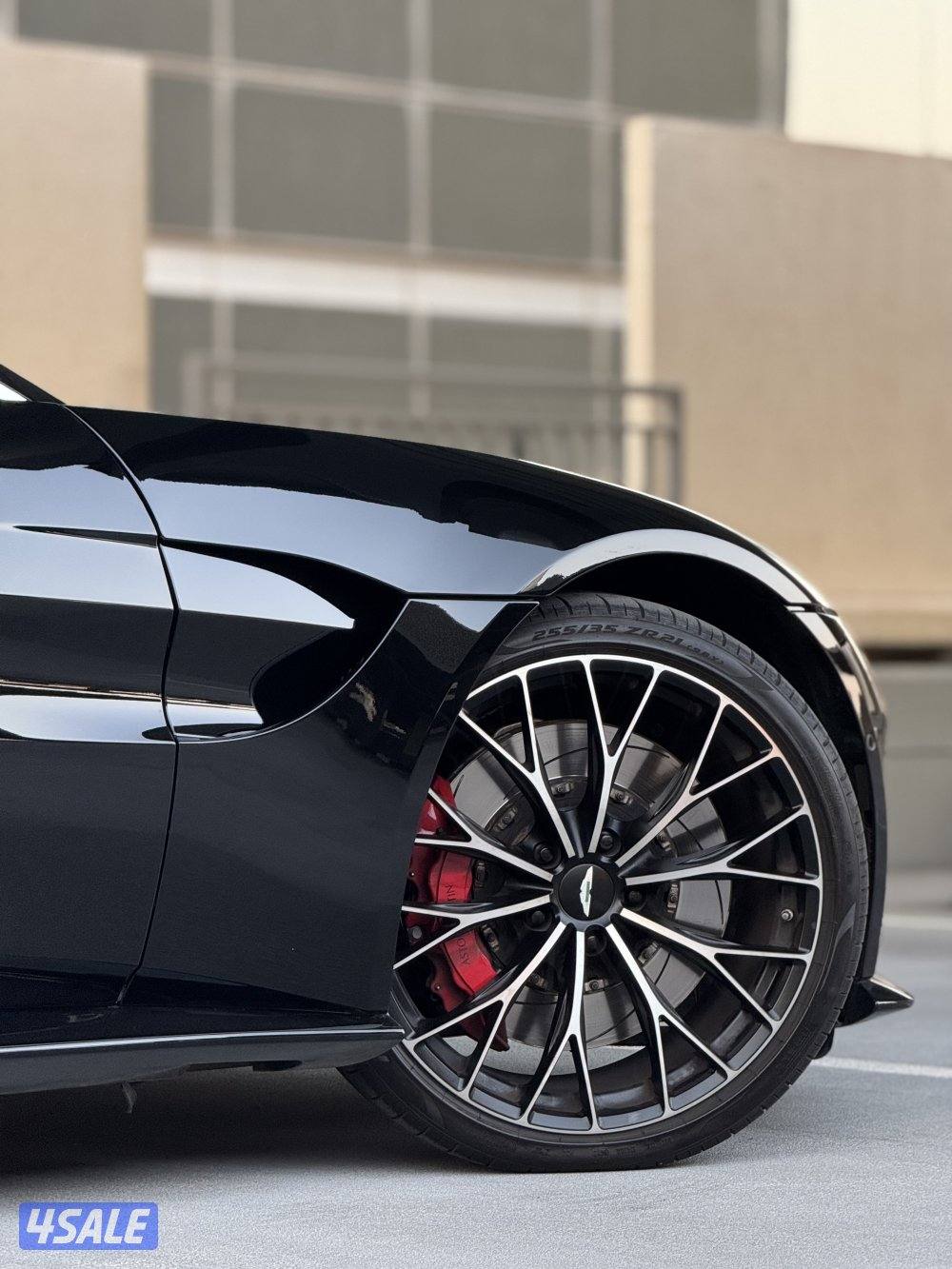 Vantage / 2023 / 8 km المالك الاول11