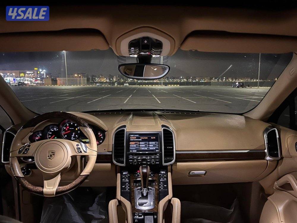 للبيع كايين 2013 6v4