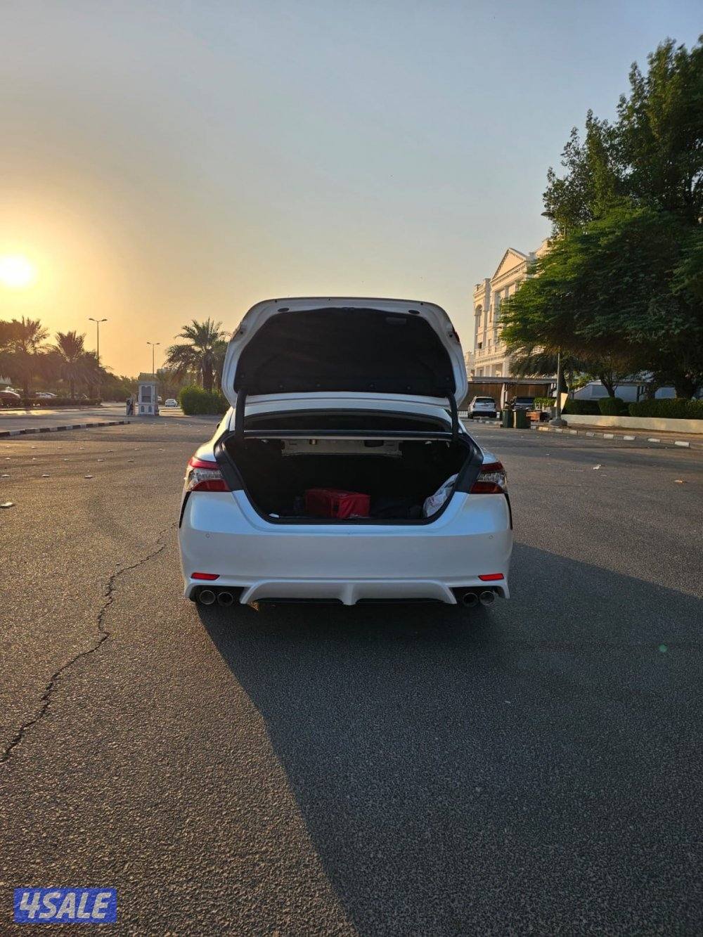 للبيع كامري سبورت كامل مواصفات وقمه بنظافه2