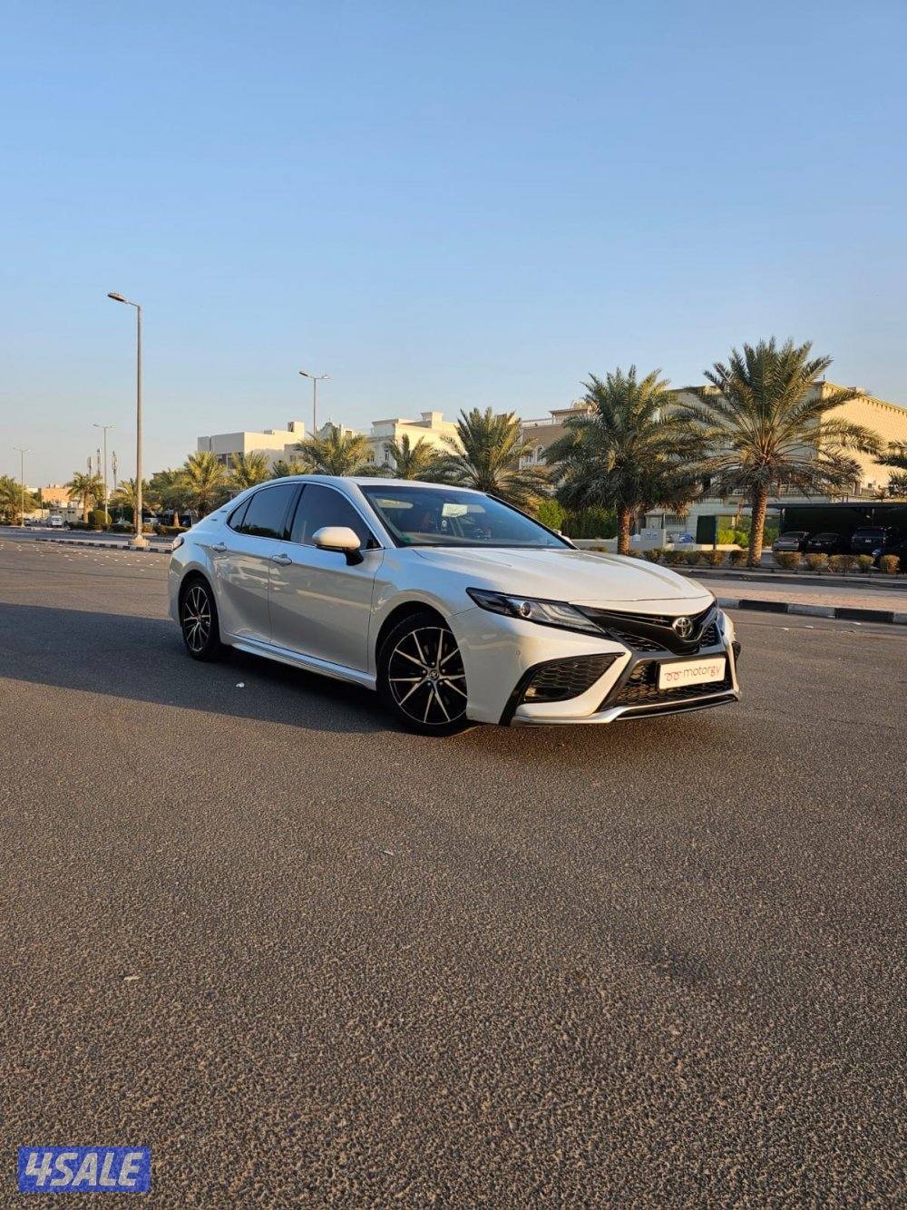 للبيع كامري سبورت كامل مواصفات وقمه بنظافه8