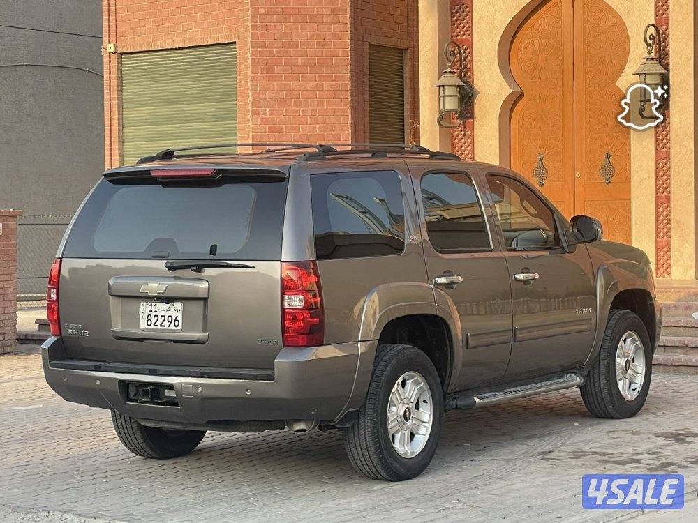 للبيع تاهو Z71 الفل موديل 20116