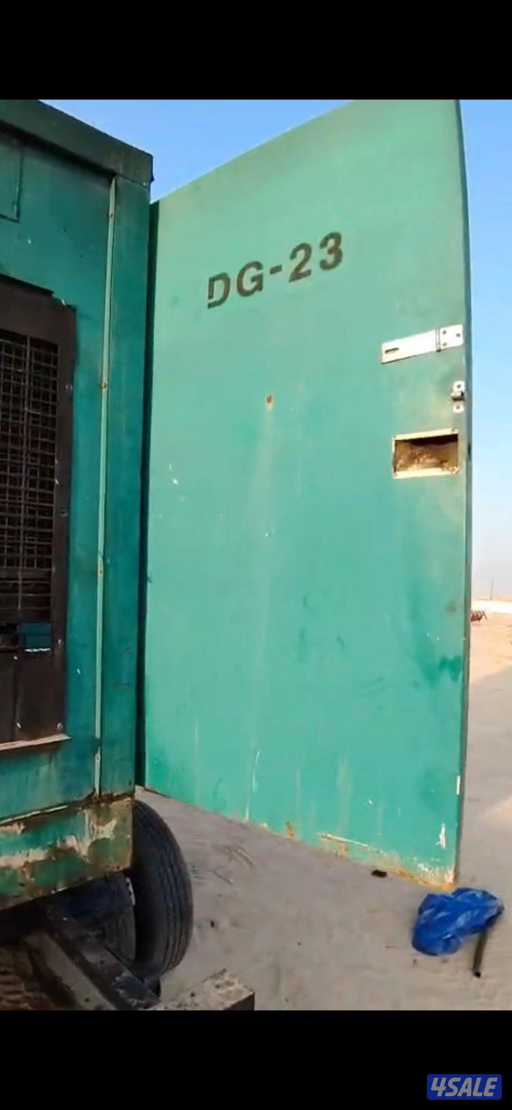 ماكينه ديزل كيمنز م٩٩ بحاله ممتازه ١٠٠كا في ار4