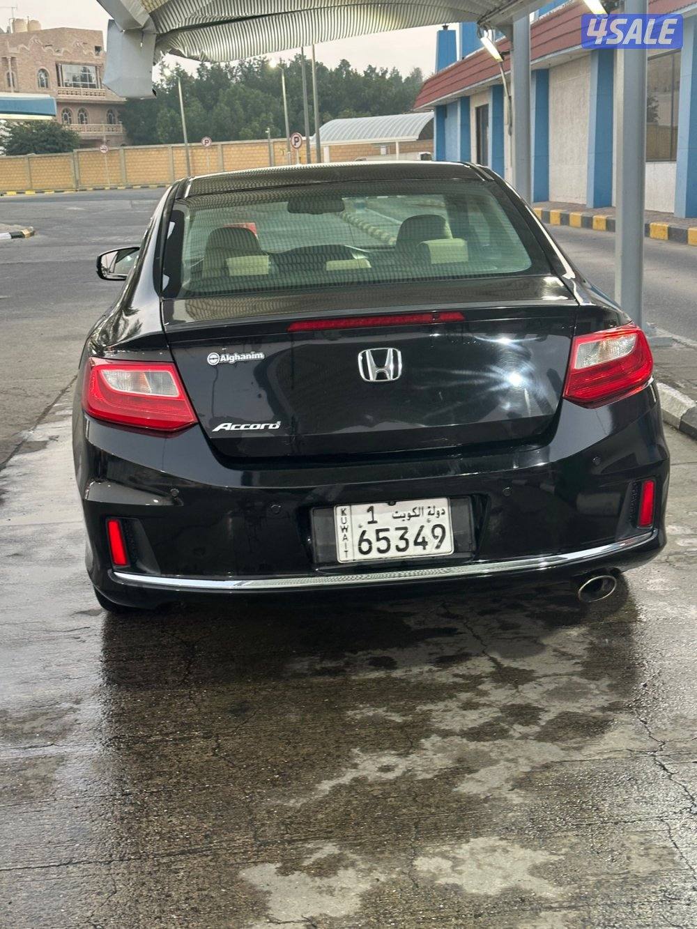 للبيع هوندا أكورد كوبيه كامل المواصفات ، اللون أسود2