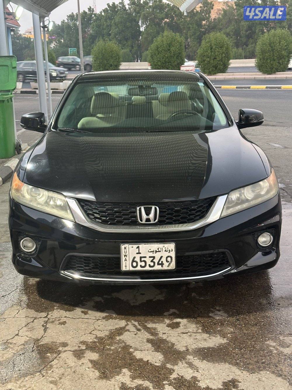 للبيع هوندا أكورد كوبيه كامل المواصفات ، اللون أسود6
