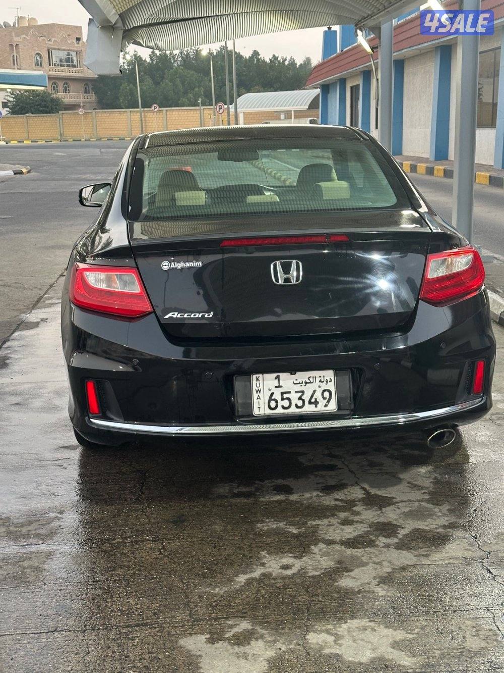 للبيع هوندا أكورد كوبيه كامل المواصفات ، اللون أسود7