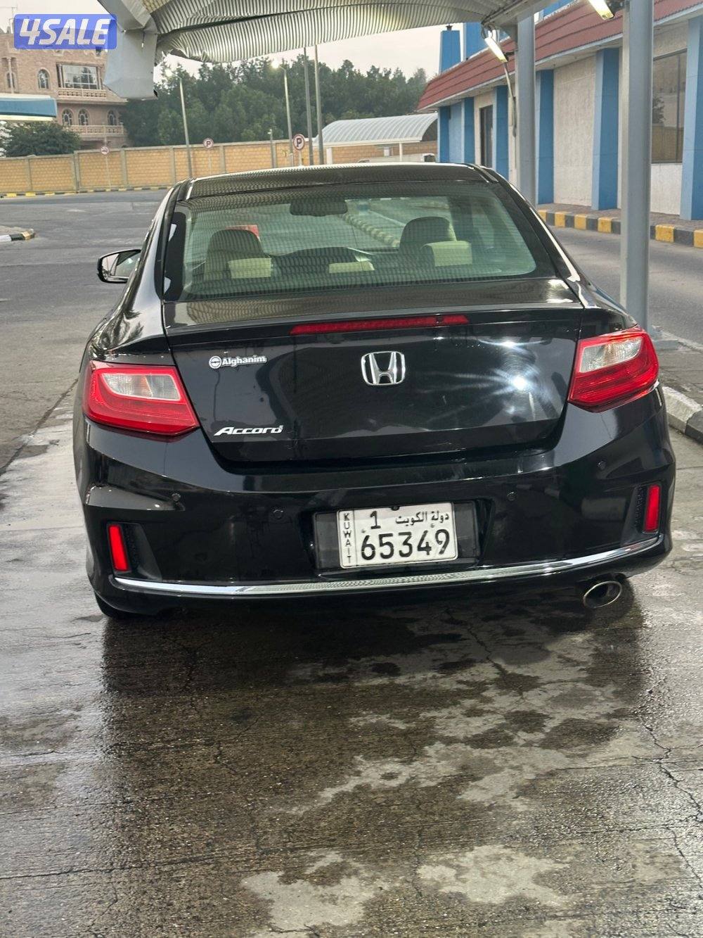 للبيع هوندا أكورد كوبيه كامل المواصفات ، اللون أسود9