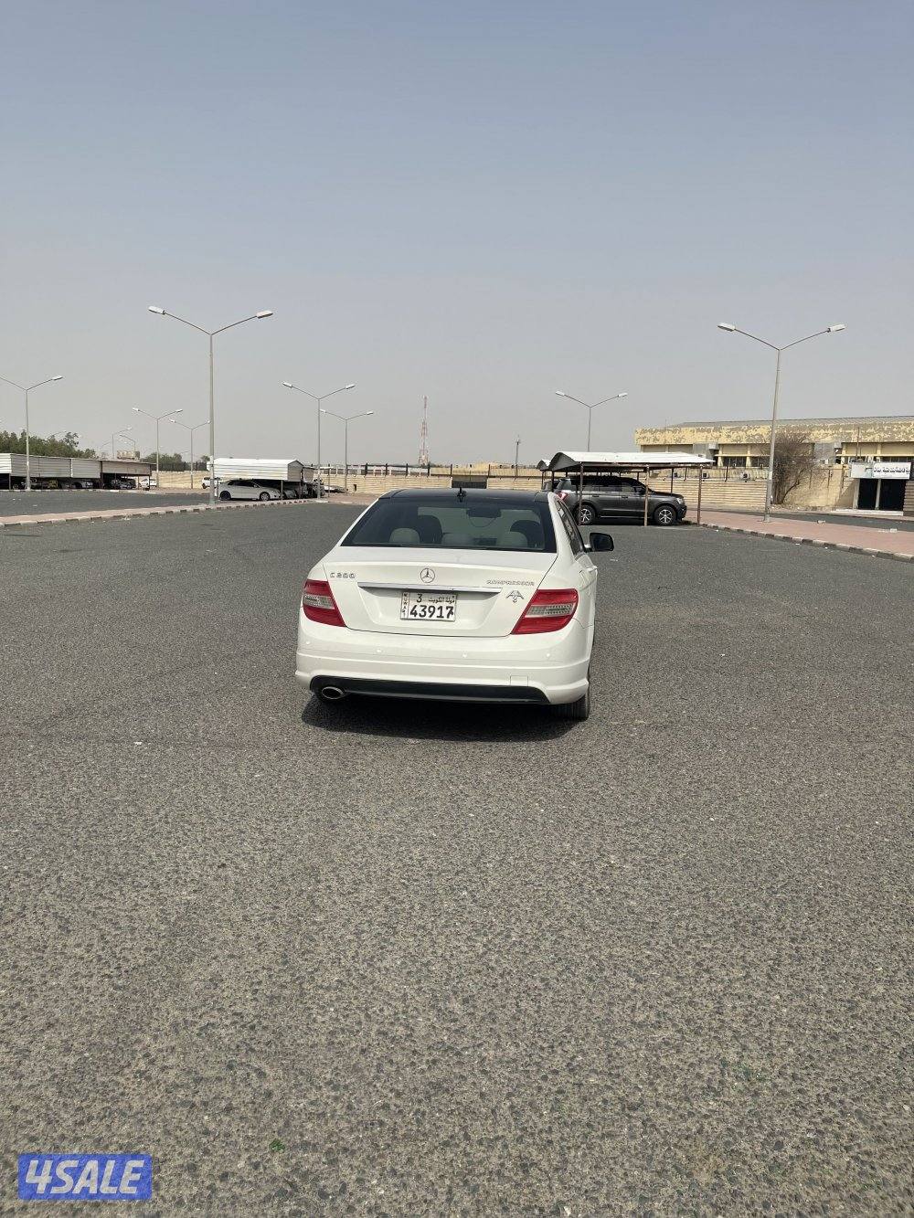 للبيع مرسيدس 20084