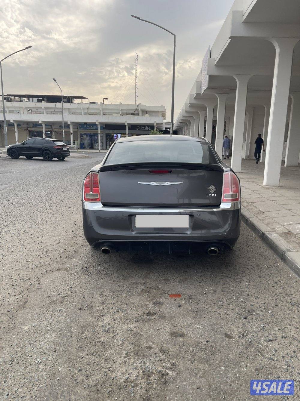 8 سلندر ، كشنات جلد، sport mode, شاشه srt, جير ومكينه وشاصي بحاله جيده1