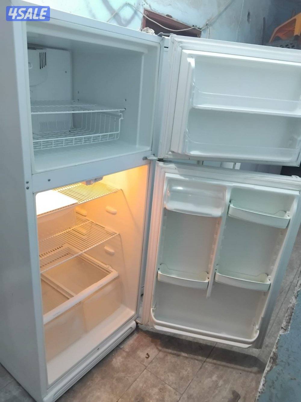 نبيع الثلاجات والطباخ المستعمله معا التوصيل والكفاله9