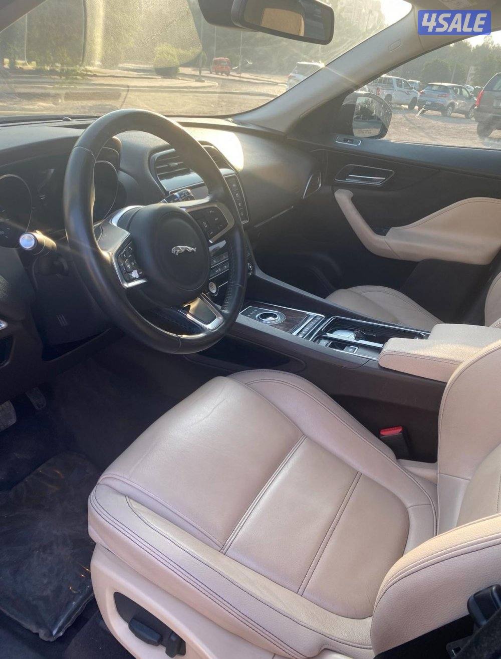Jaguar F-Pace 25t للبيع جيب جاكوار7