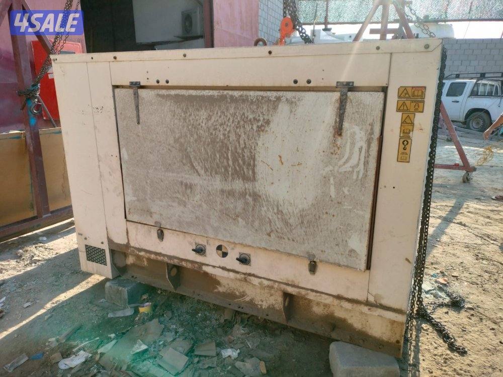 للبيع موطور بركينز ٣٣k. كاتم صوت موديل فوق ال ٢٠١٠7